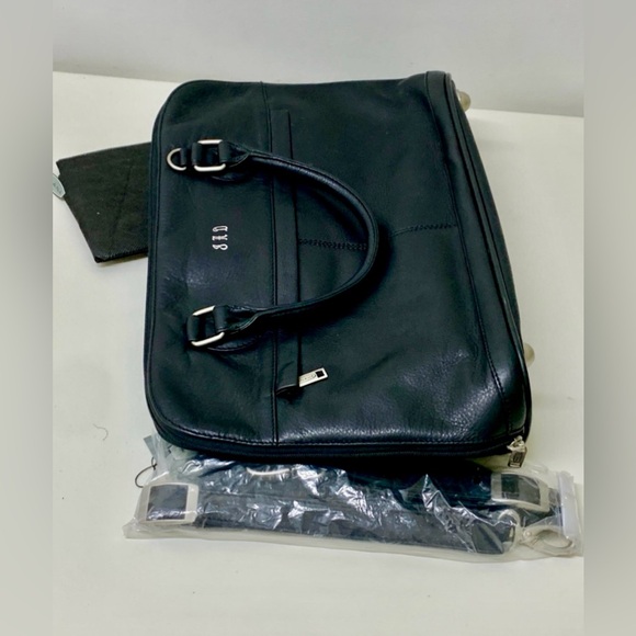 Black Leather Dilana Executive Series Laptop Briefcase Messenger Bag Brand New - Picture 4 of 16